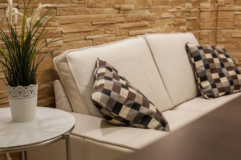 Elegant And Safe Gold And Blue Apartment Walk To Acropolis Афины Экстерьер фото